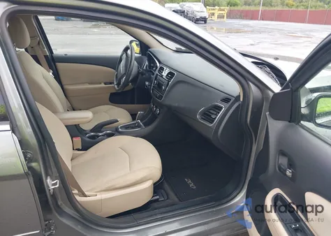 2012 Chrysler 200 Lx from USA, damaged, VIN 1C3CCBAG5CN240068